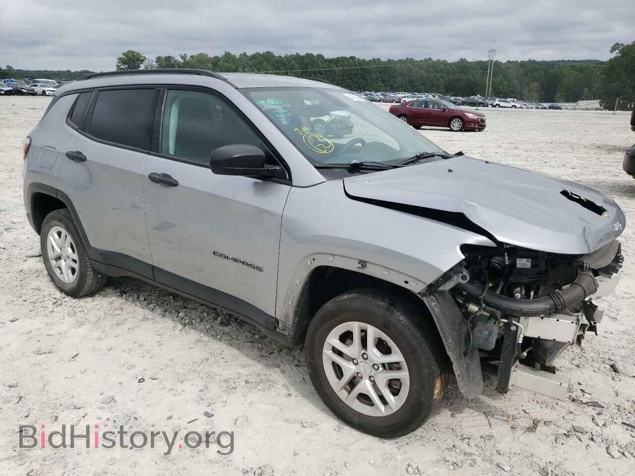 Фотография 3C4NJDAB0HT656515 - JEEP COMPASS 2017