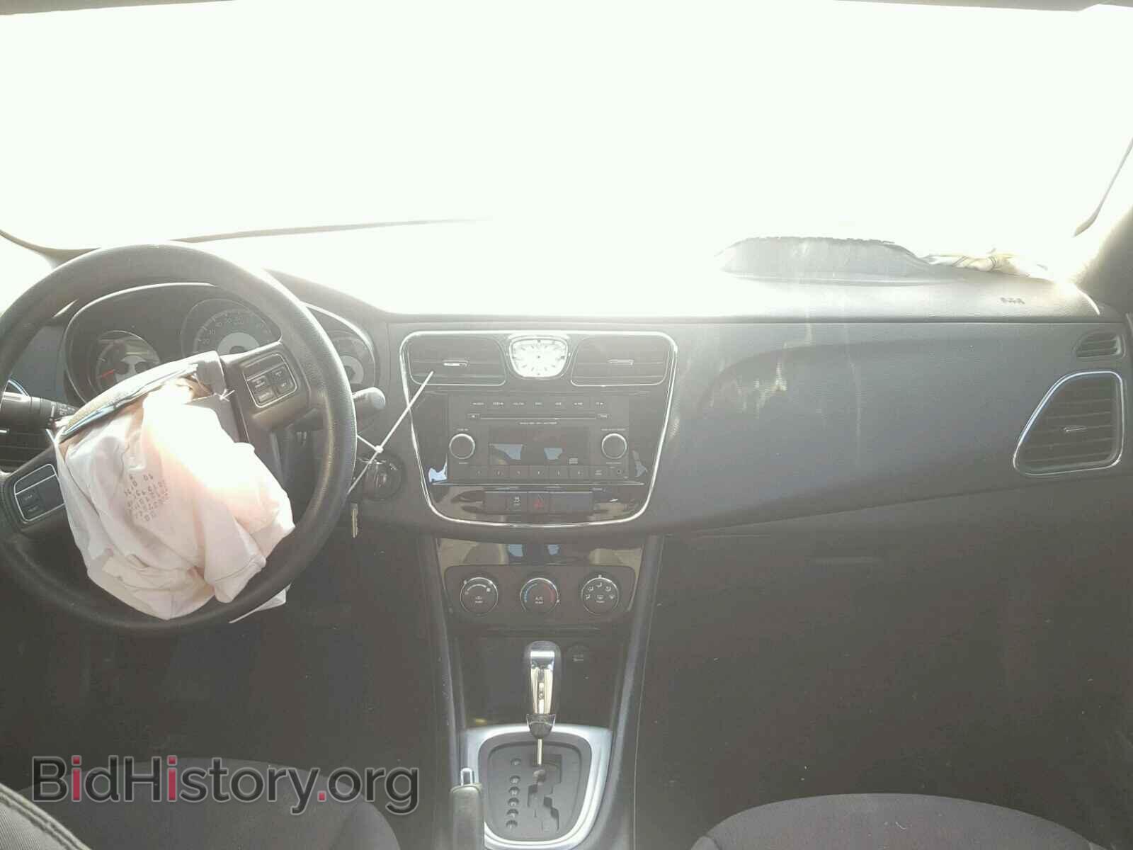 2014 CHRYSLER 200 - VIN: 1C3CCBAB4EN210552 - Photo 9