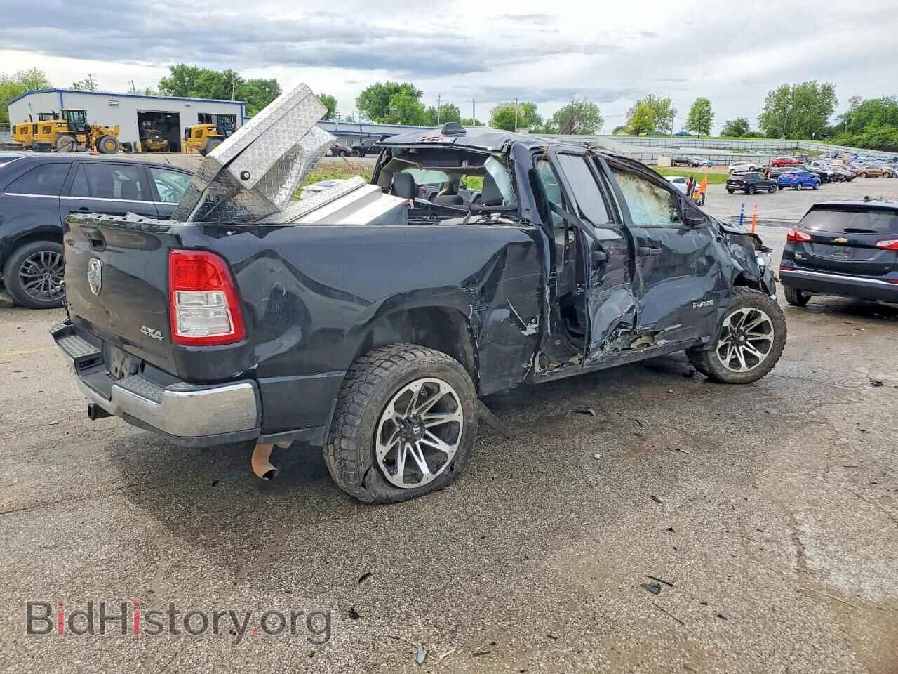 2019 RAM 1500 - VIN: 1C6SRFCT5KN601683 - Фото 3