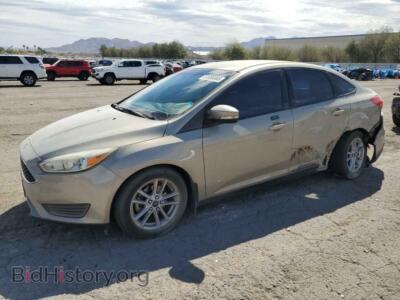 2016 Ford FOCUS SE, светло-коричневый — VIN 1FADP3F22GL212940, Copart