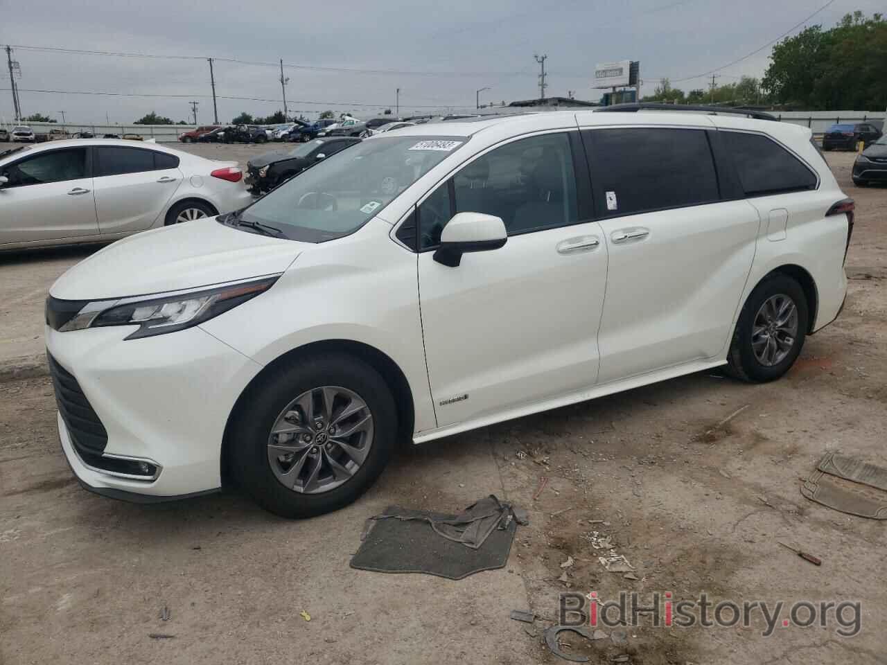 Фотография 5TDYRKEC2MS043135 - TOYOTA SIENNA 2021