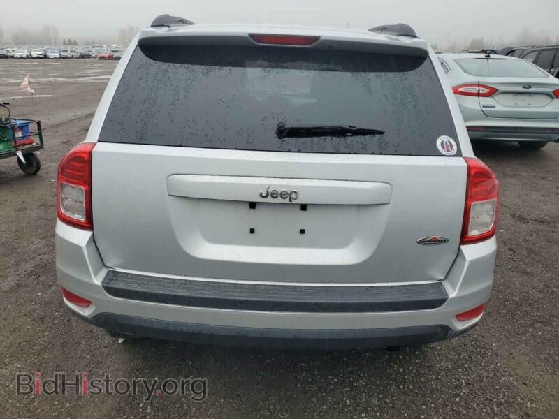 2012 Jeep COMPASS (VIN 1C4NJCAB2CD666830) — photo 6 of 13