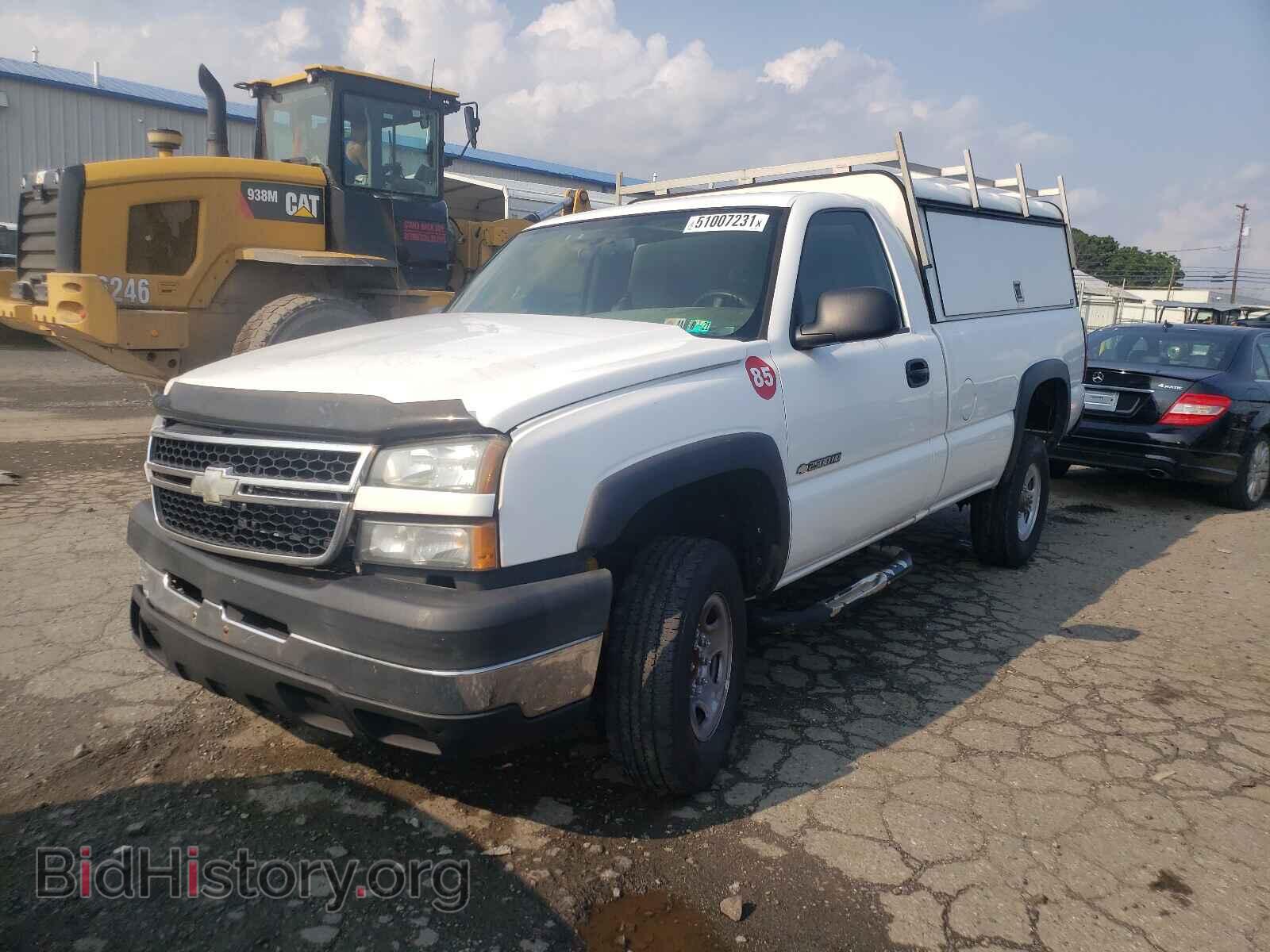 2006 CHEVROLET SILVERADO - VIN: 1GCHC24U56E290251 - Фото 2