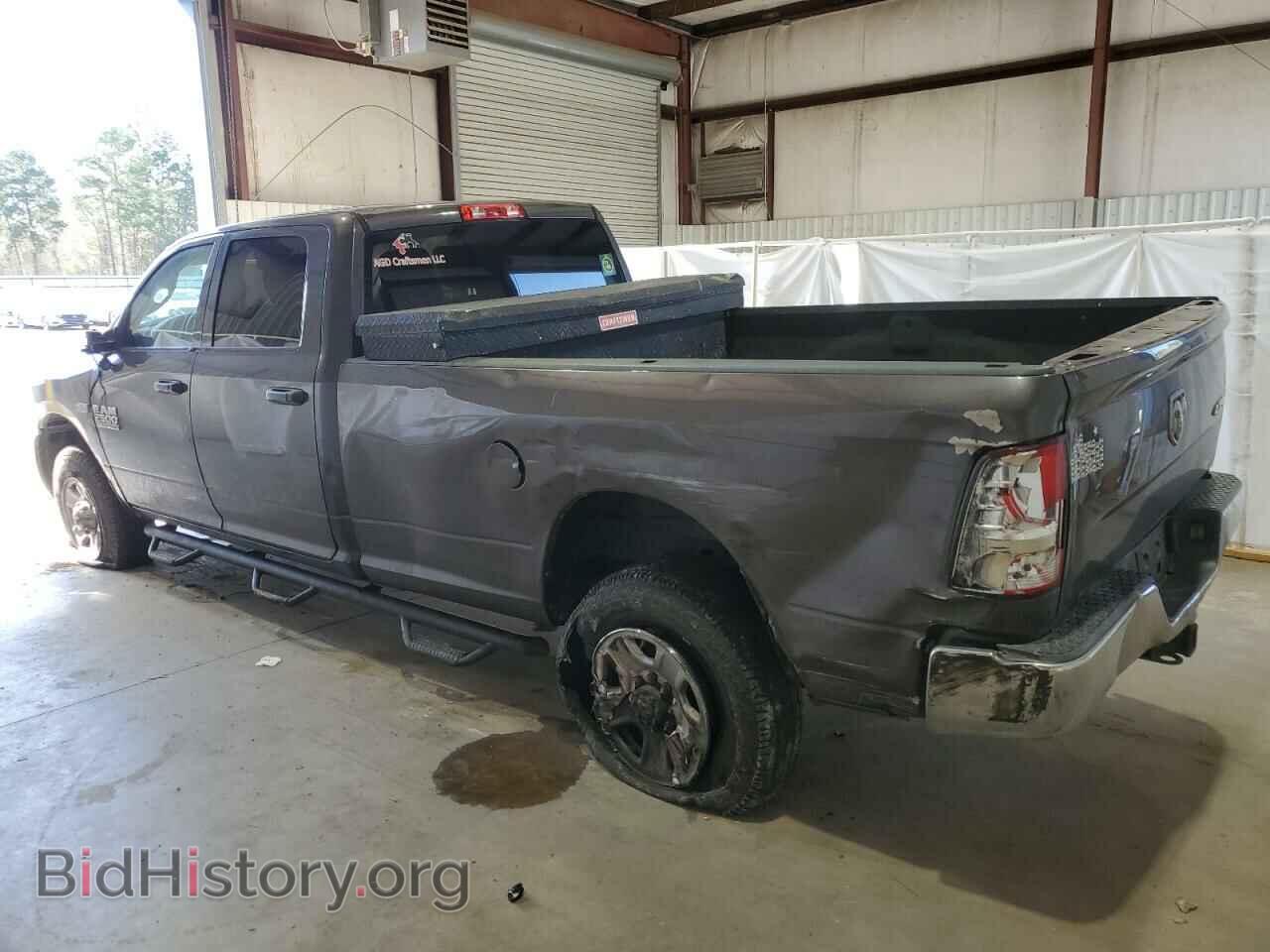 2017 RAM All Models - VIN: 3C6UR5HJ2HG537730 - Photo 2