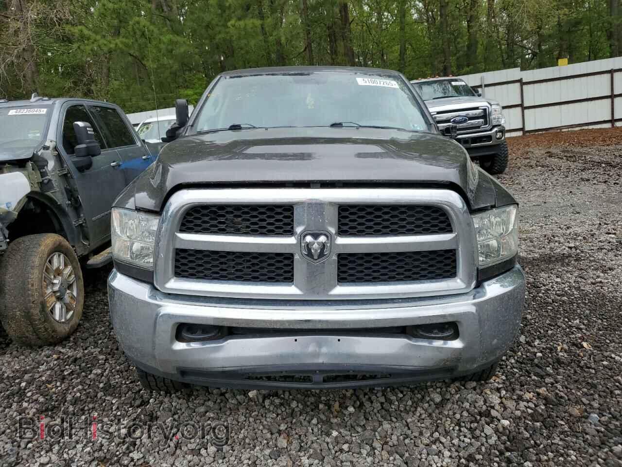 2017 RAM All Models - VIN: 3C6UR5HJ2HG537730 - Photo 5