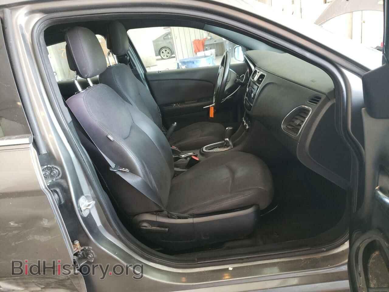 2012 CHRYSLER 200 - VIN: 1C3CCBAB7CN268586 - Фото 5