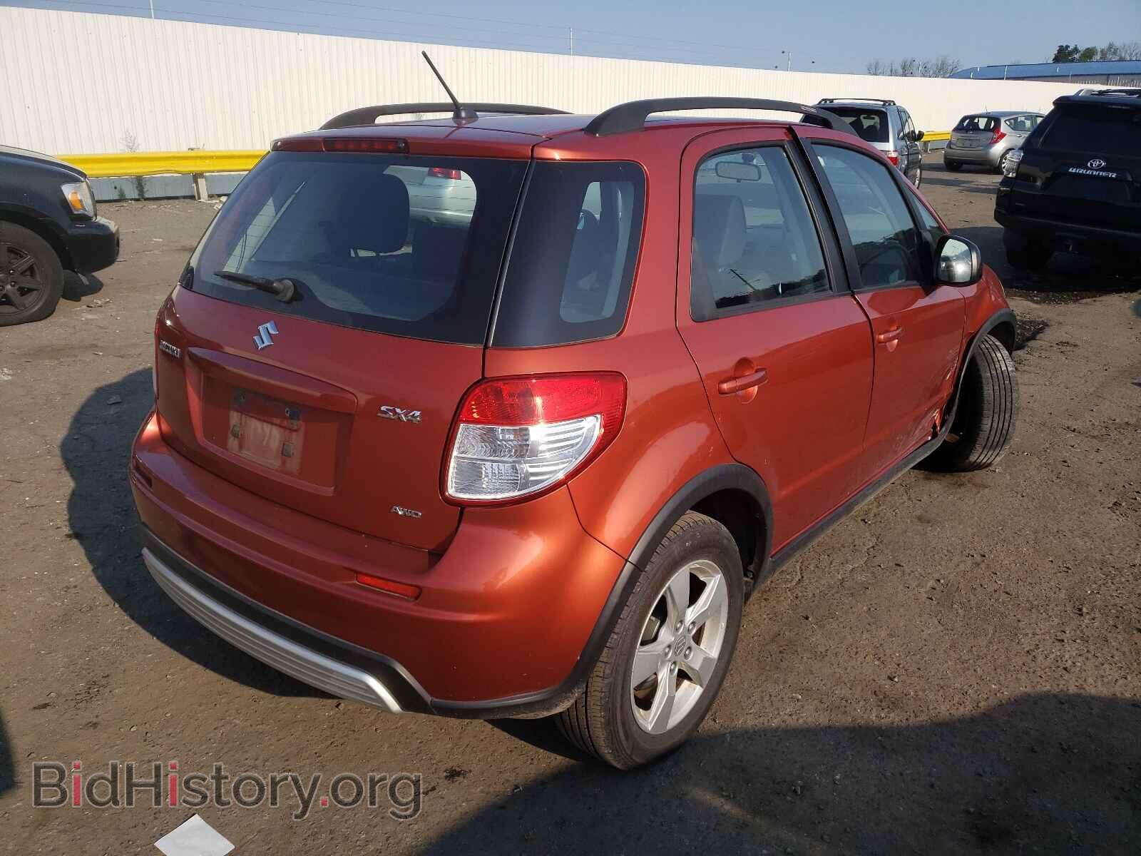 2011 SUZUKI SX4 - VIN: JS2YB5A34B6304425 - Photo 4