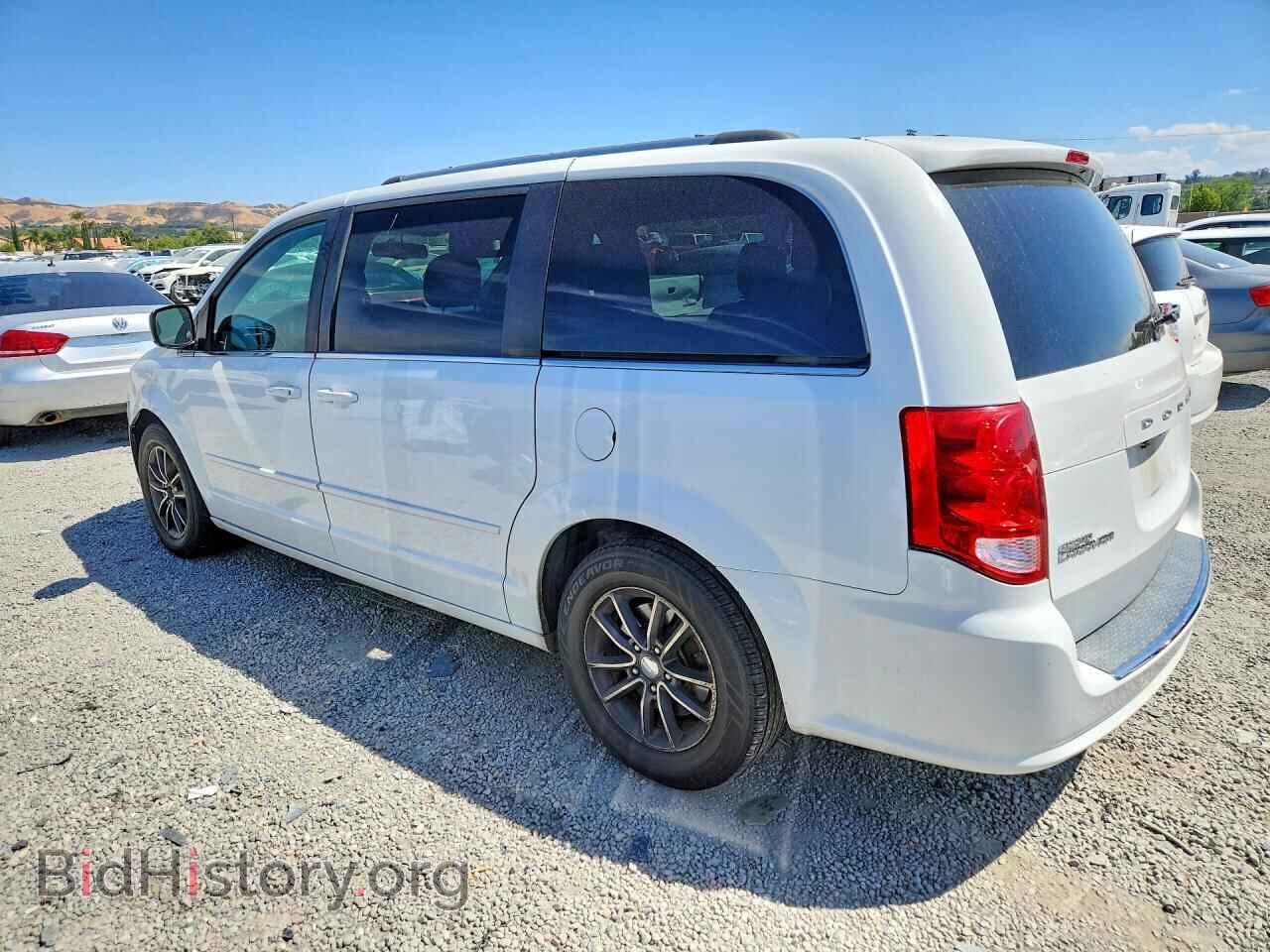 2017 DODGE CARAVAN - VIN: 2C4RDGCG8HR825833 - Фото 2