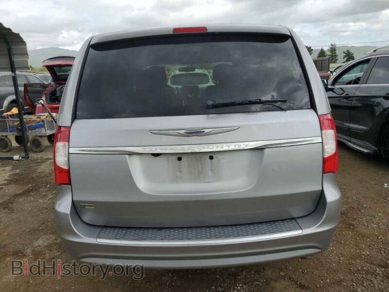 2016 Chrysler MINIVAN (VIN 2C4RC1BG0GR186069) — photo 6 of 13