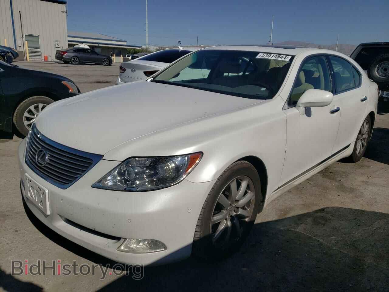Фотография JTHBL46FX75032002 - LEXUS LS460 2007
