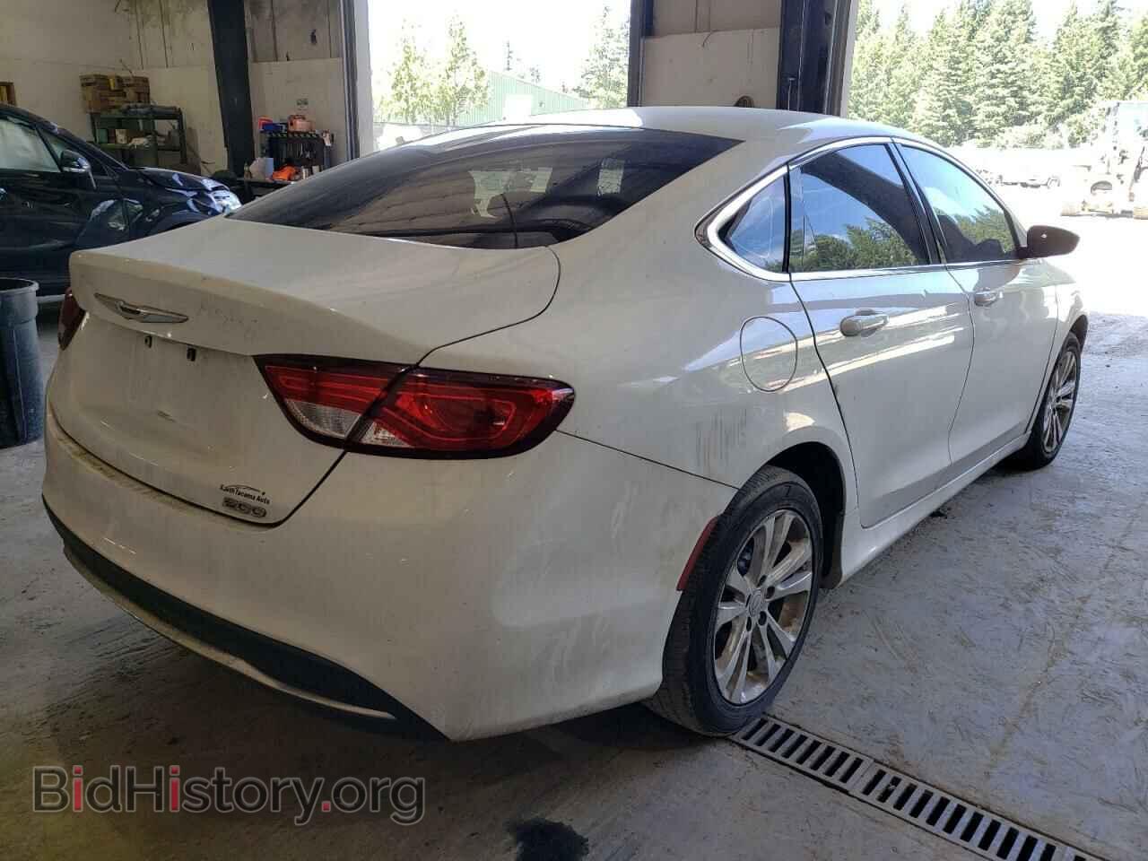2015 CHRYSLER 200 - VIN: 1C3CCCAB3FN704599 - Фото 4