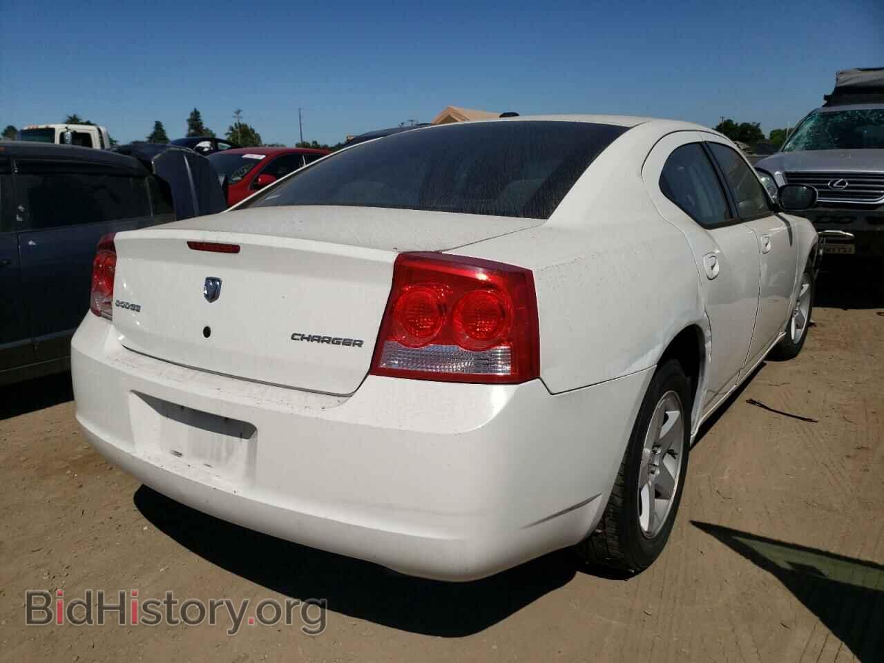 2010 DODGE CHARGER - VIN: 2B3CA4CD4AH185927 - Фото 4