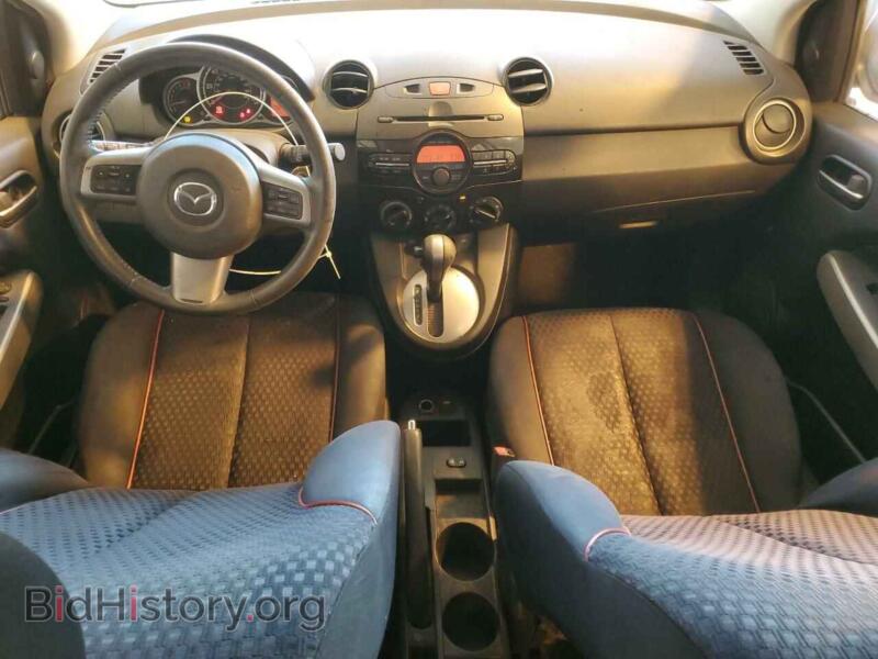 2013 Mazda 2 (VIN JM1DE1LYXD0161293) — фото 8 из 12