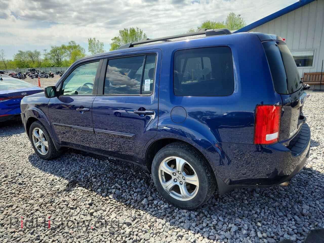 2015 HONDA PILOT - VIN: 5FNYF4H53FB044108 - Фото 2