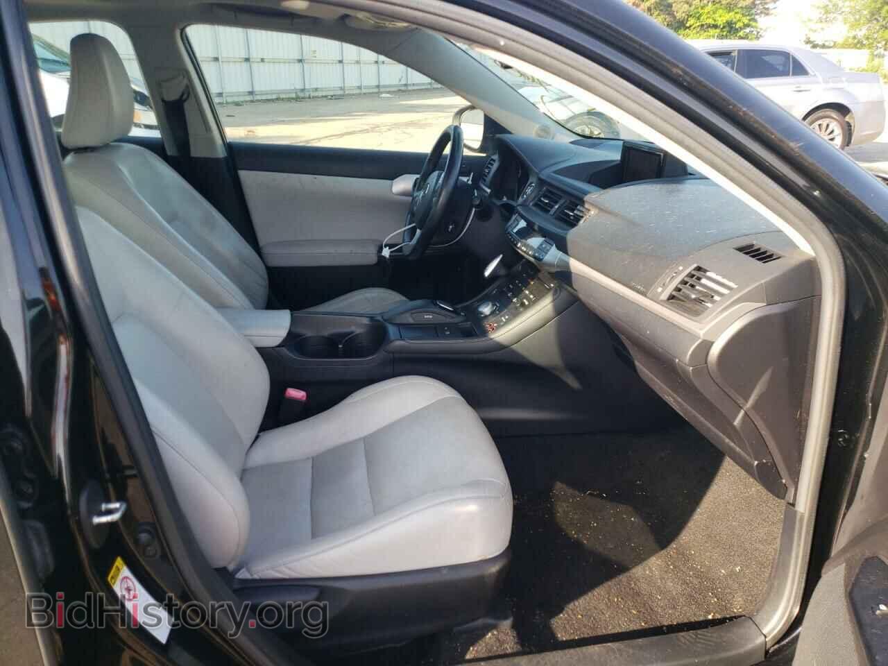 2011 LEXUS CT 200 - VIN: JTHKD5BH3B2025879 - Фото 5