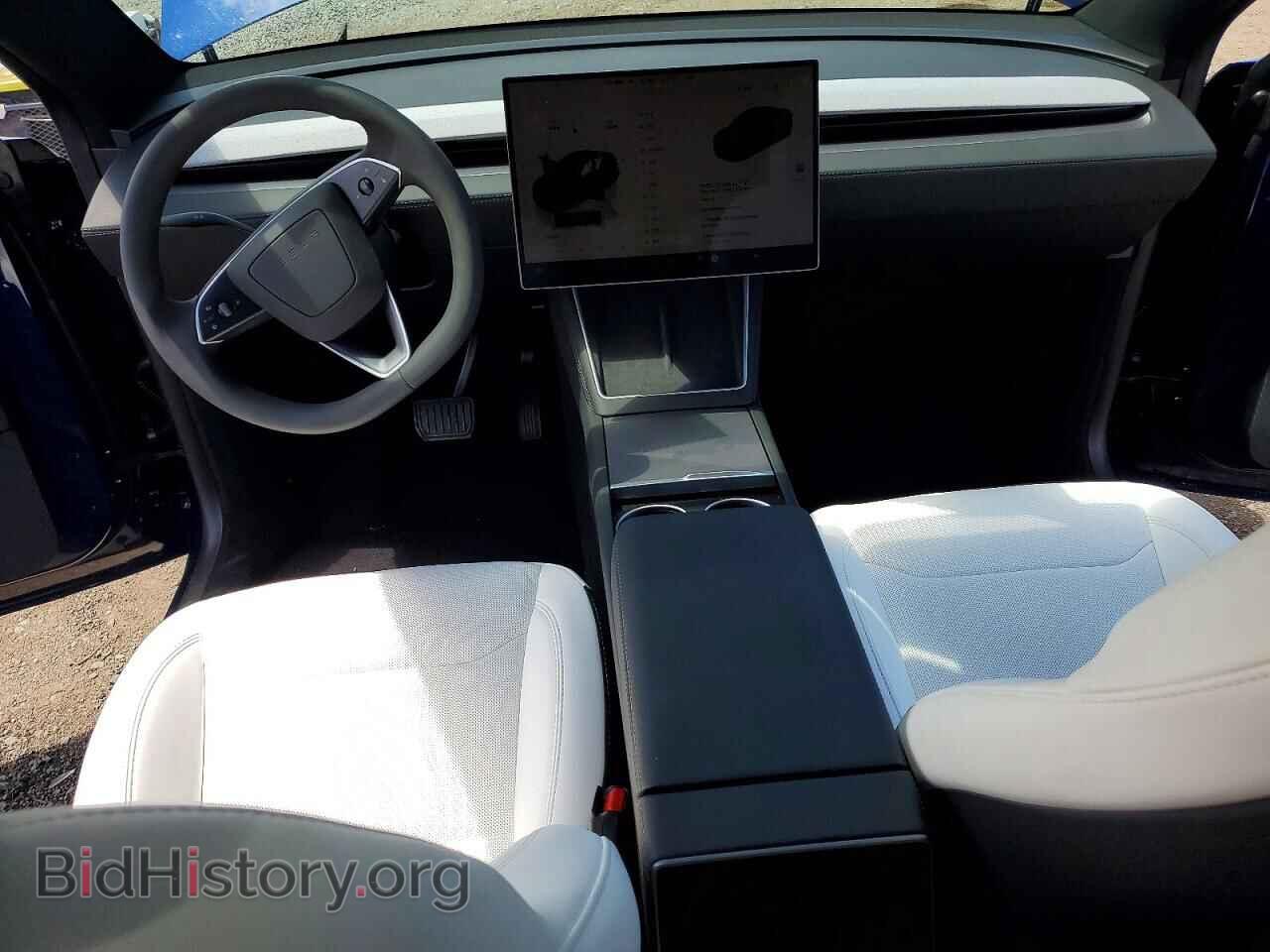 2026 TESLA MODEL Y - VIN: 7SAYGDEE2TF609237 - Photo 8