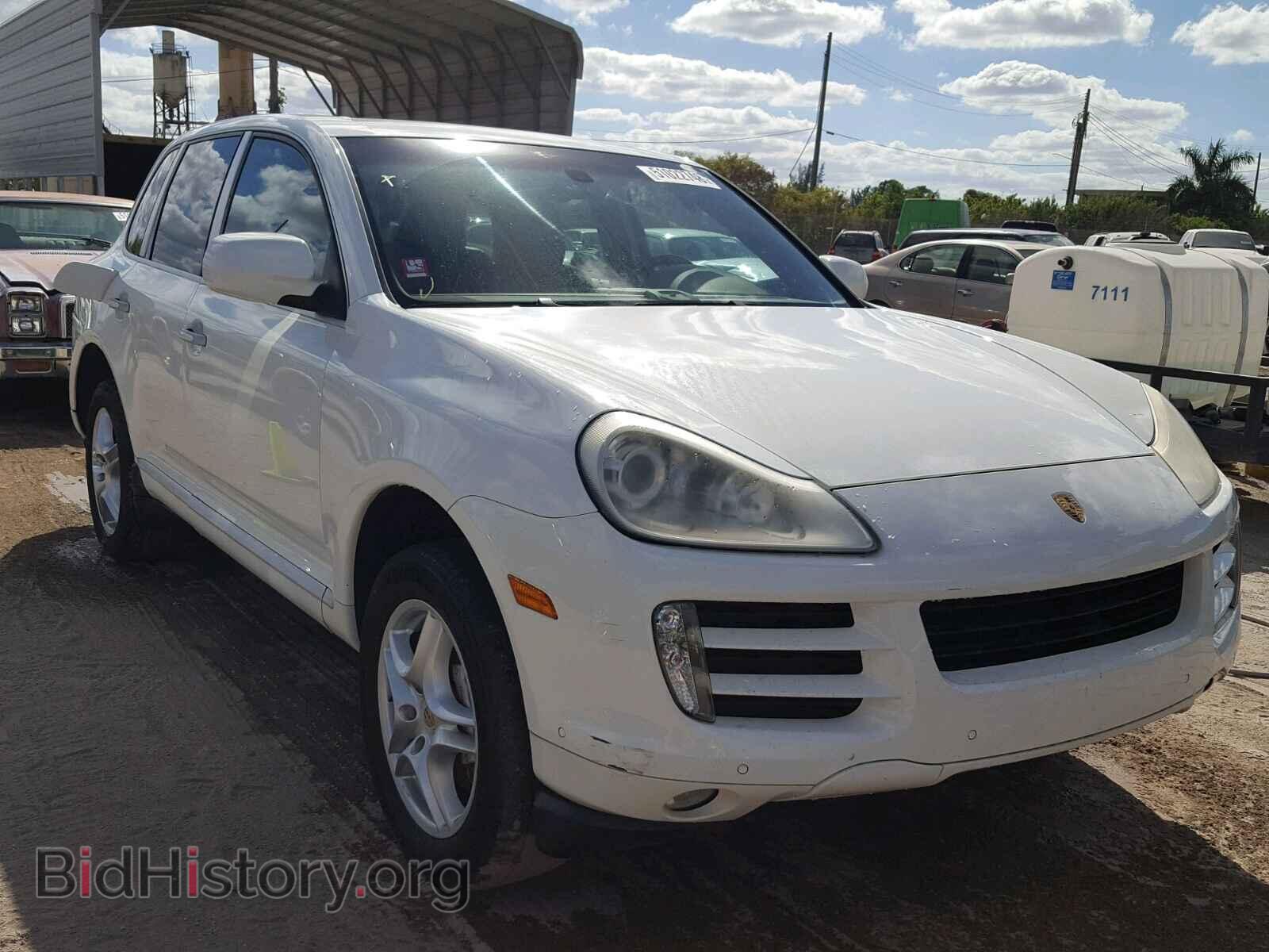 Photo WP1AB29P68LA35760 - PORSCHE CAYENNE S 2008
