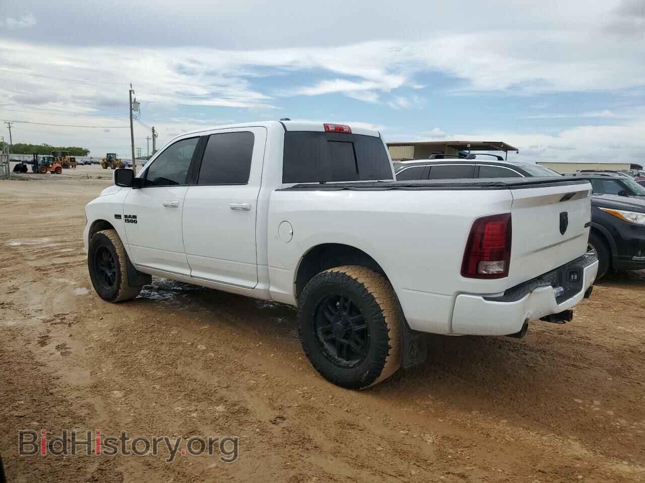 2015 RAM 1500 - VIN: 1C6RR7MT1FS516530 - Фото 2