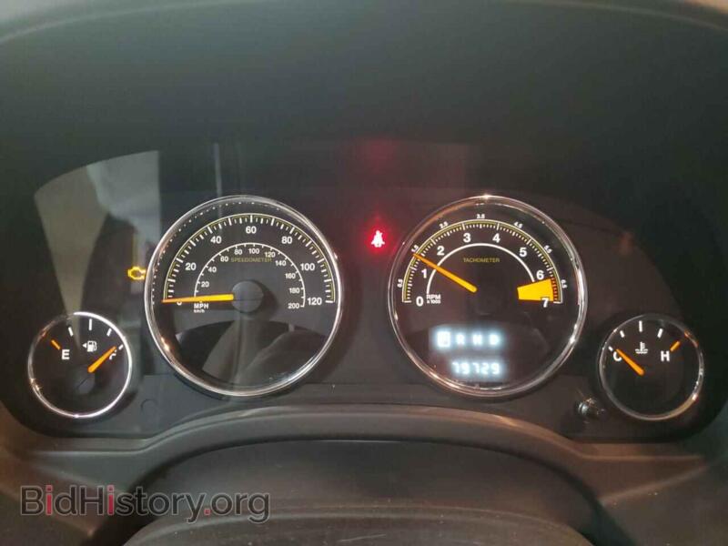 2015 Jeep COMPASS (VIN 1C4NJDEB3FD396415) — фото 9 из 13