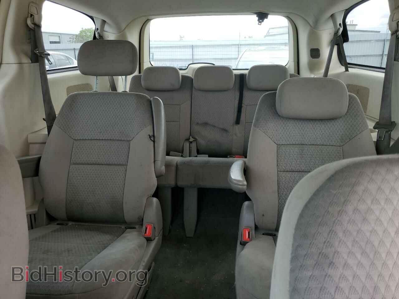 2010 CHRYSLER MINIVAN - VIN: 2A4RR2D14AR384037 - Фото 10