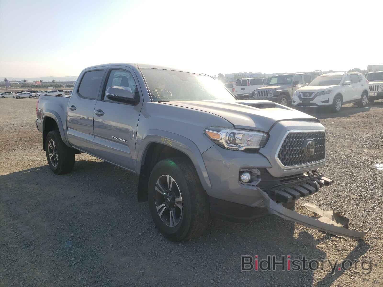 Photo 3TMAZ5CN5JM068050 - TOYOTA TACOMA 2018