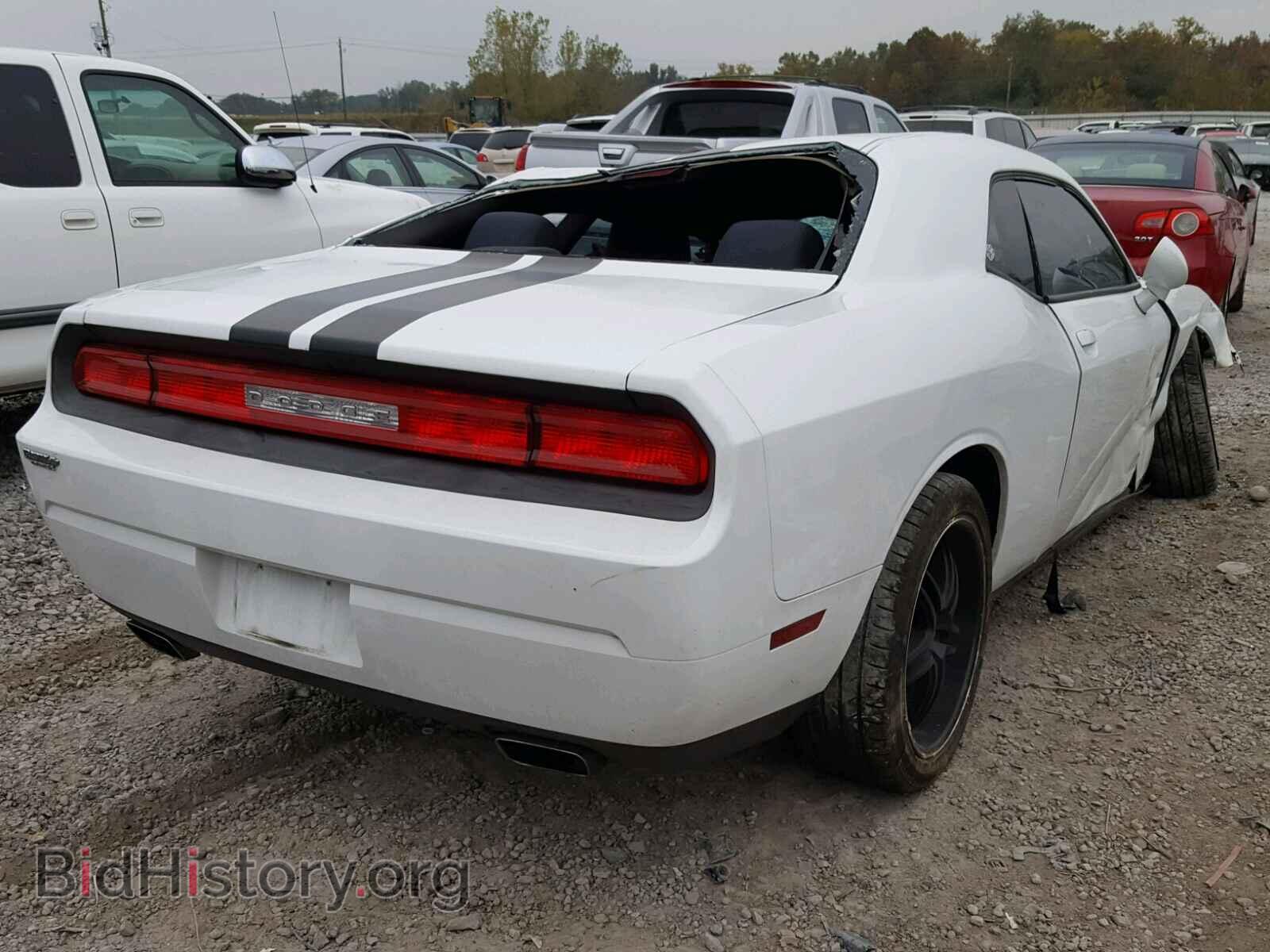 2014 DODGE CHALLENGER - VIN: 2C3CDYAG1EH238569 - Фото 4