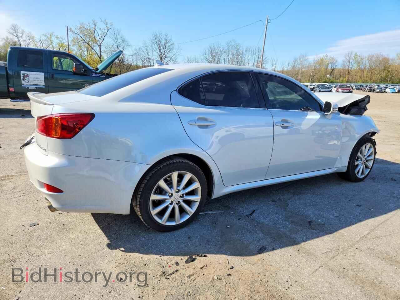 2010 LEXUS IS - VIN: JTHCF5C21A5037079 - Photo 3