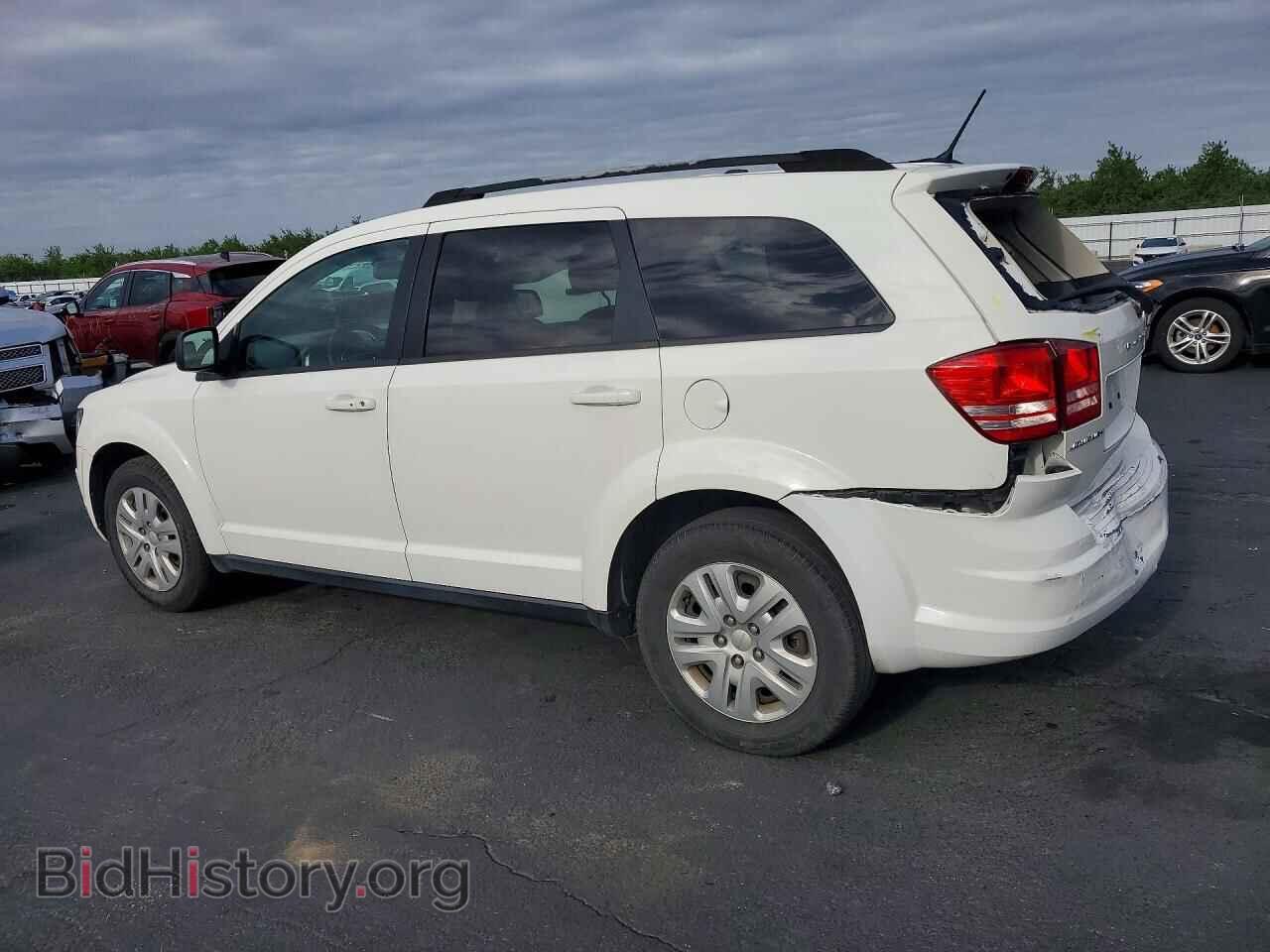 2018 DODGE JOURNEY - VIN: 3C4PDCAB2JT427771 - Фото 2