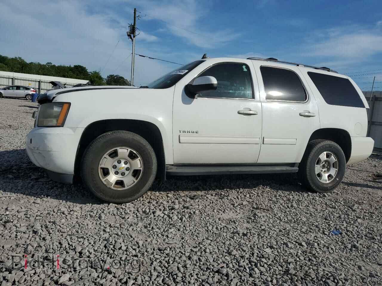 Photo 1GNSCAE09BR394716 - CHEVROLET TAHOE 2011