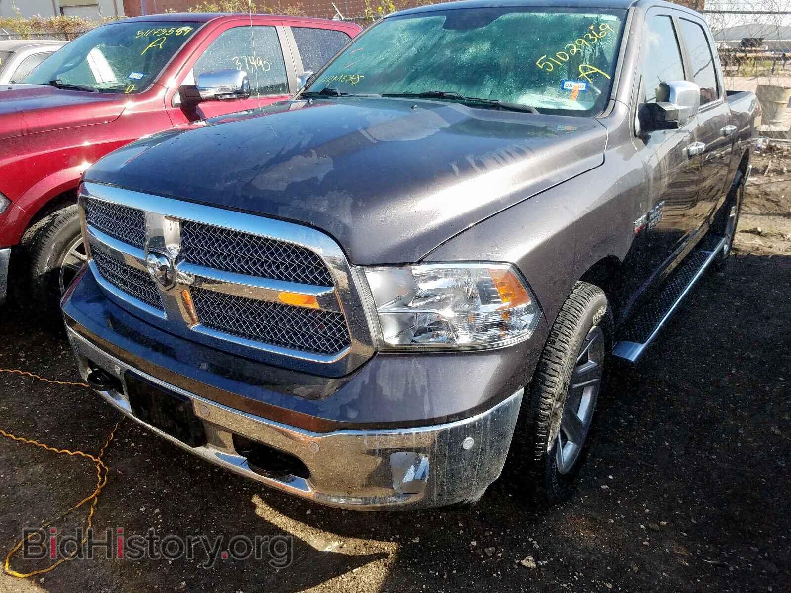 2017 RAM 1500 SLT - VIN: 1C6RR6LTXHS684018 - Фото 2