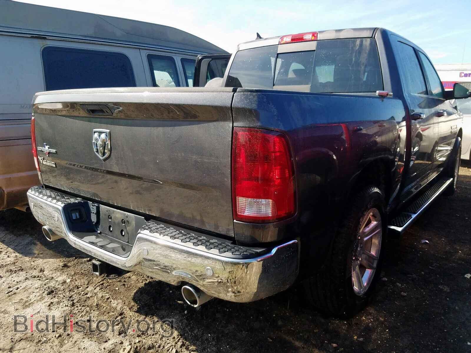 2017 RAM 1500 SLT - VIN: 1C6RR6LTXHS684018 - Фото 4