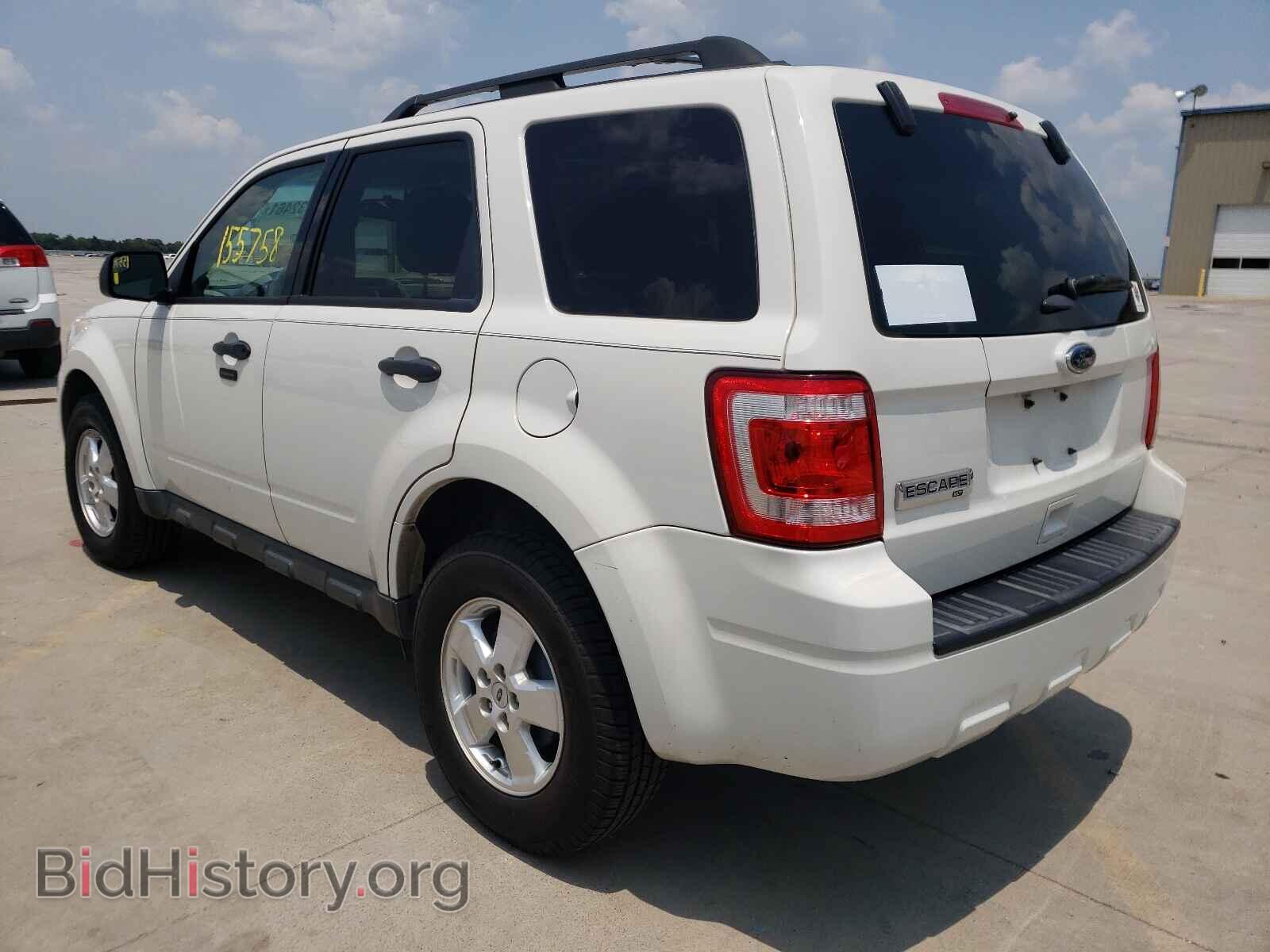 2011 FORD ESCAPE - VIN: 1FMCU0D74BKB45537 - Фото 3