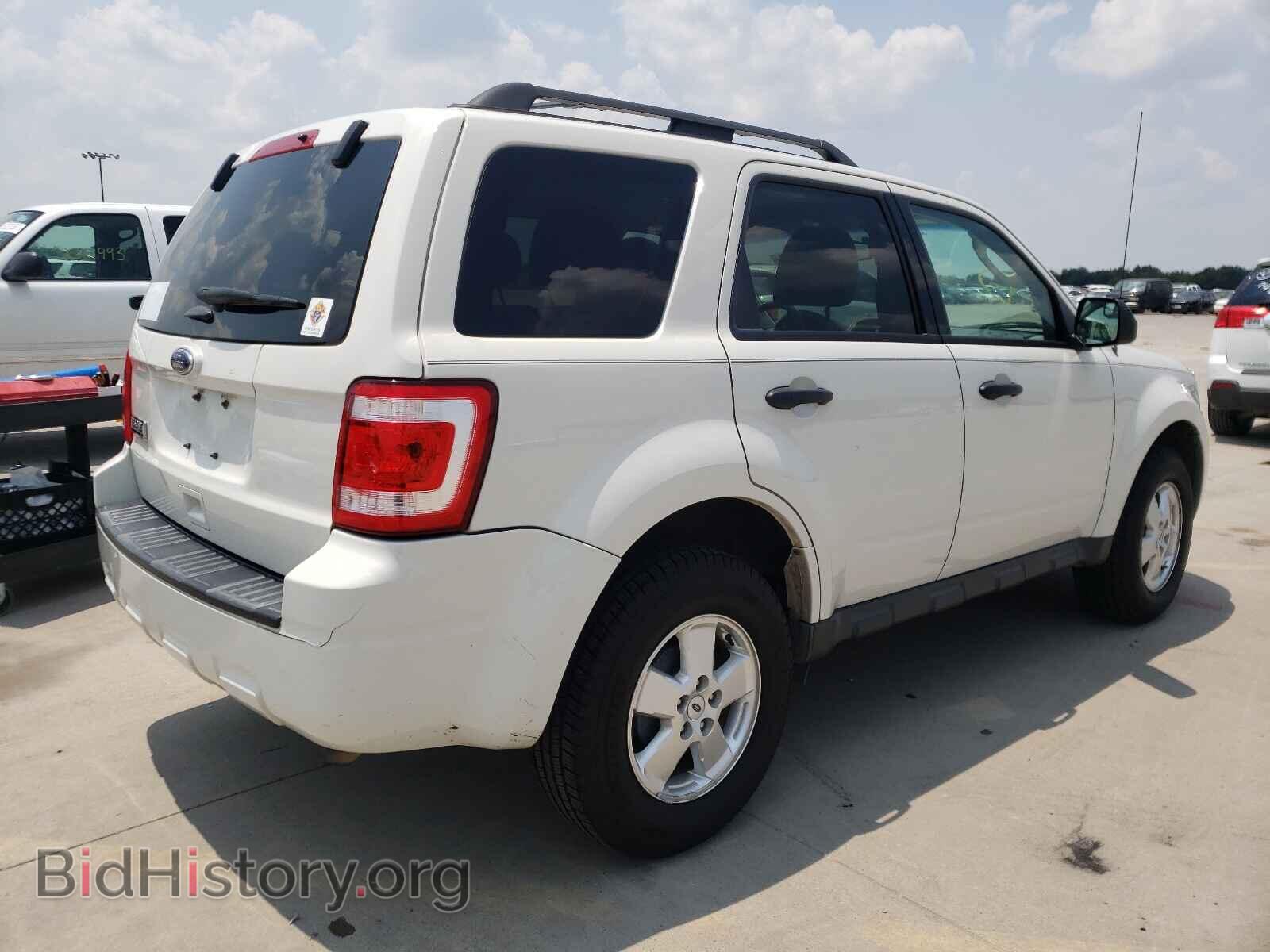 2011 FORD ESCAPE - VIN: 1FMCU0D74BKB45537 - Фото 4