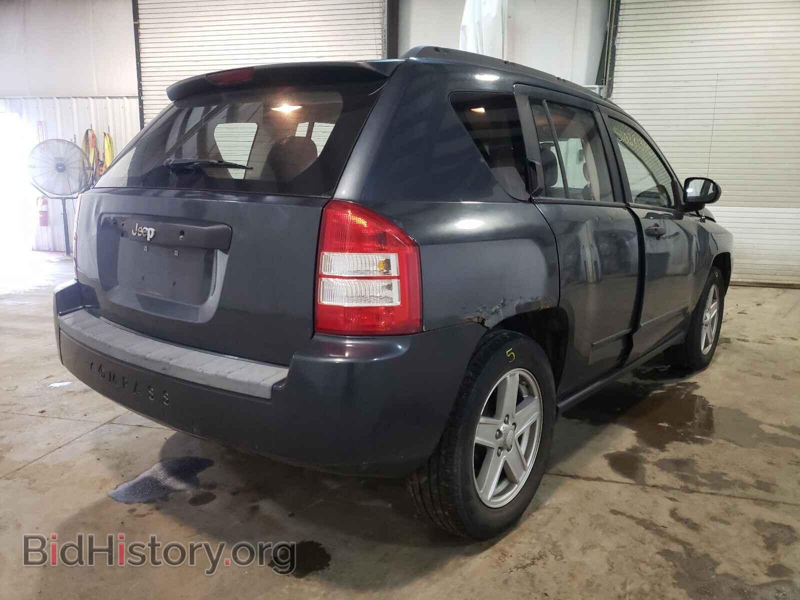 2008 JEEP COMPASS - VIN: 1J8FT47058D708854 - Photo 4