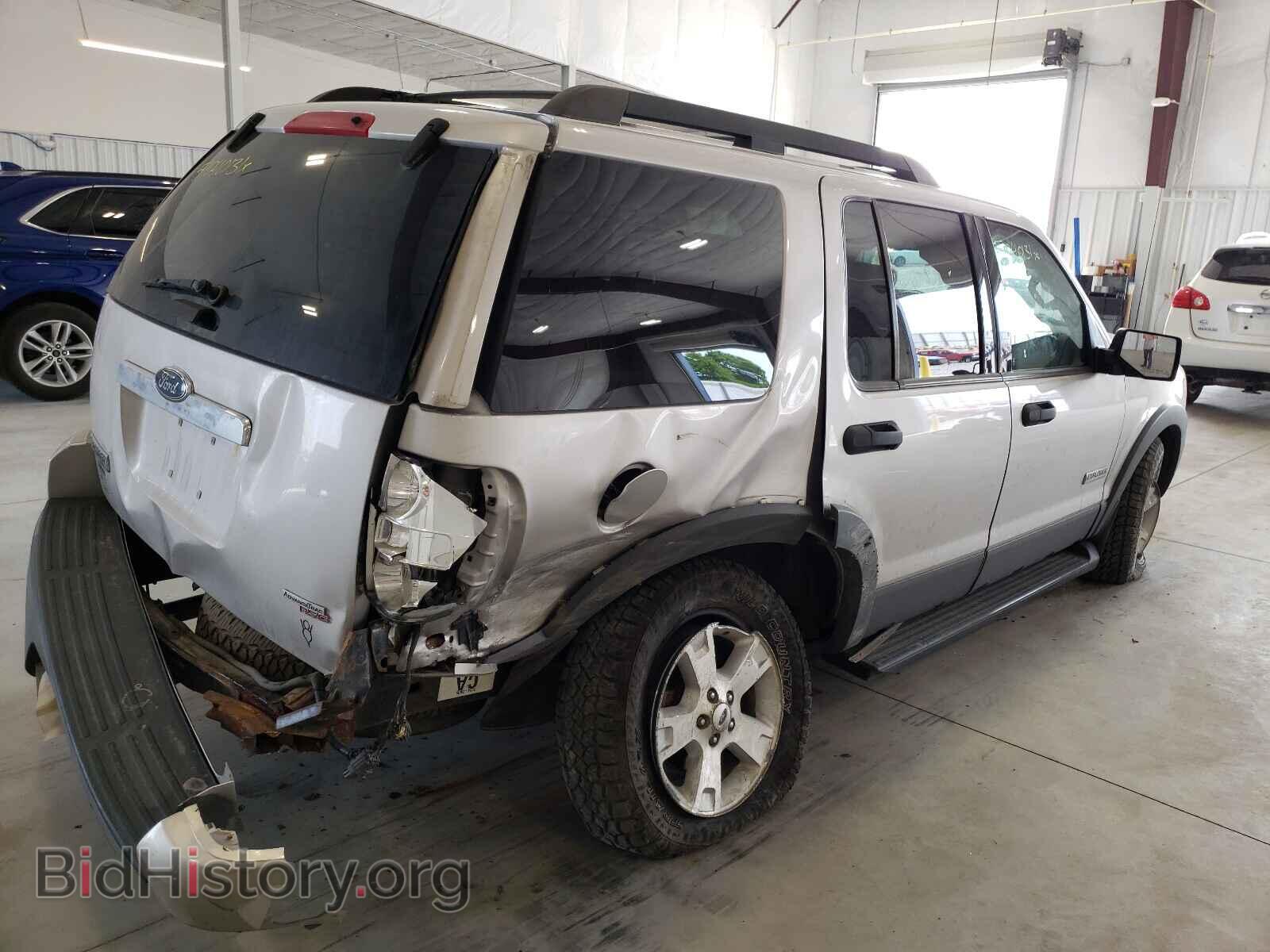 2006 FORD EXPLORER - VIN: 1FMEU73806UB41331 - Фото 4