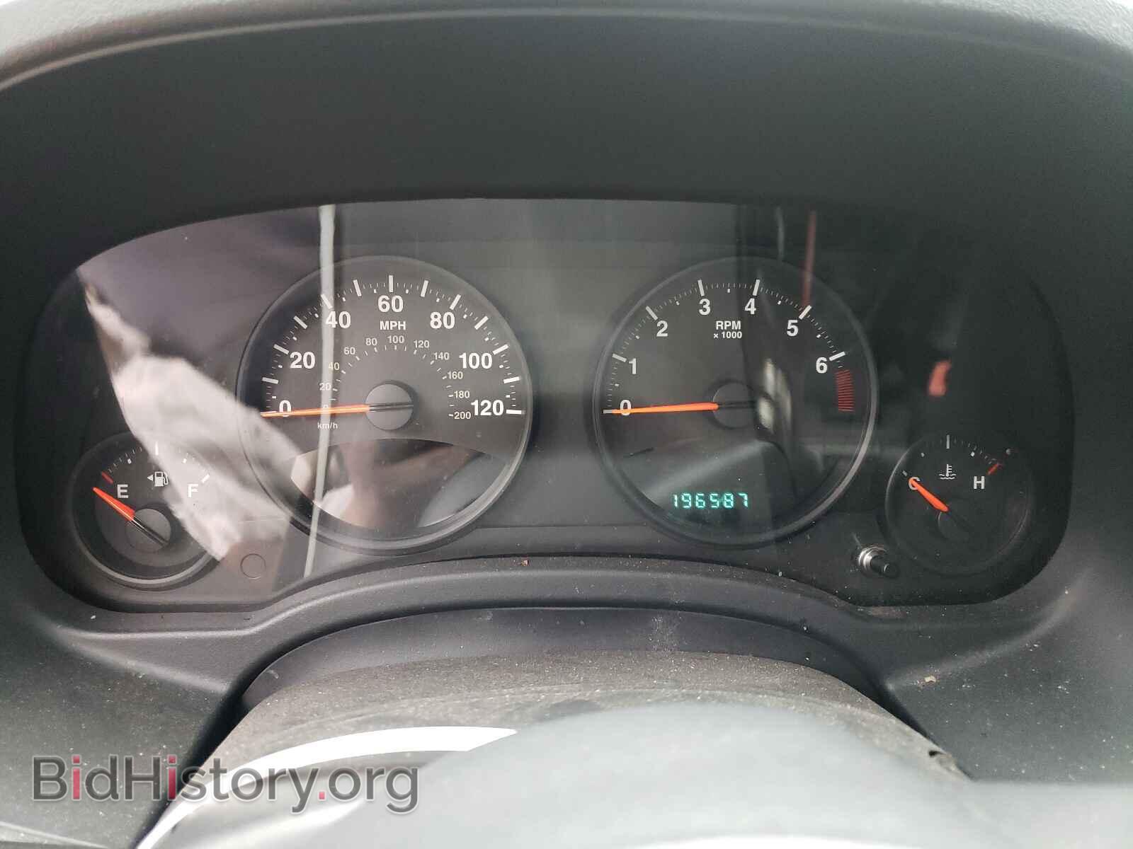 2012 JEEP COMPASS - VIN: 1C4NJDBB5CD616346 - Photo 8