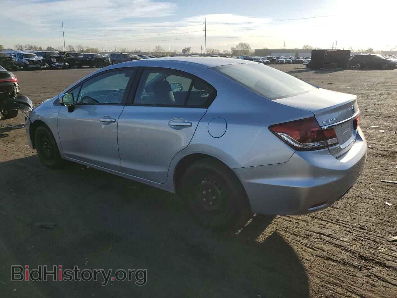 2015 HONDA CIVIC - VIN: 2HGFB2F58FH528779 - Фото 2