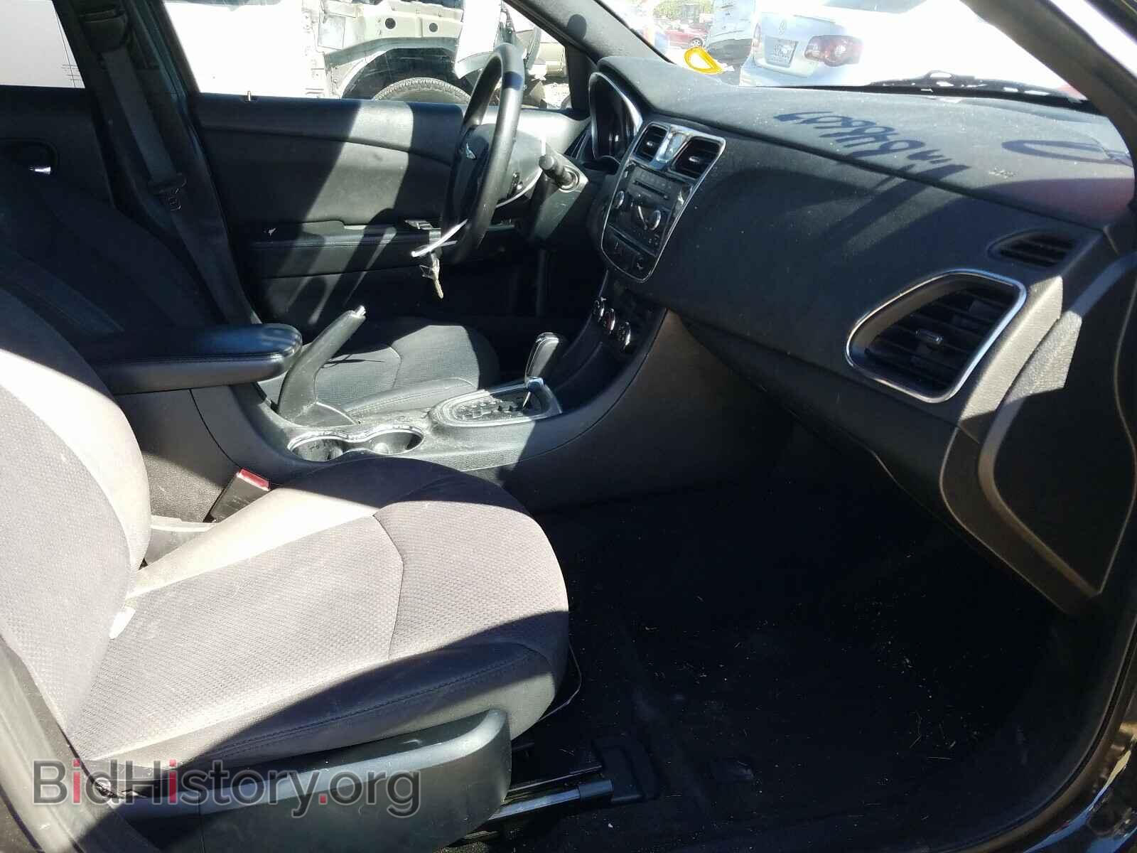 2013 CHRYSLER 200 - VIN: 1C3CCBAB4DN646607 - Photo 5