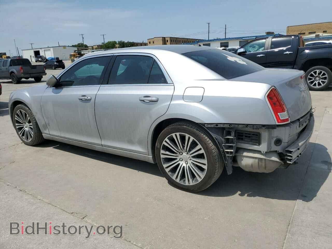 2014 CHRYSLER 300 - VIN: 2C3CCABG4EH144310 - Фото 2