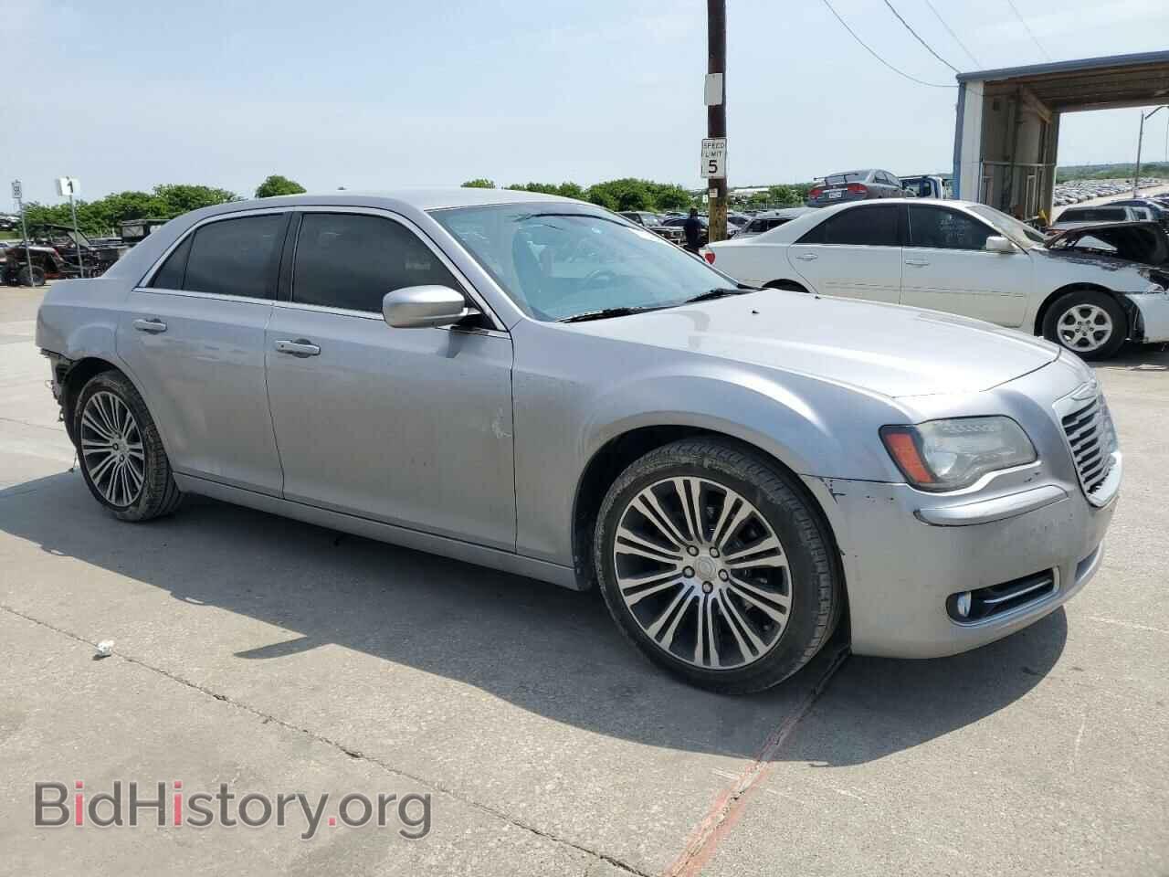 2014 CHRYSLER 300 - VIN: 2C3CCABG4EH144310 - Фото 4