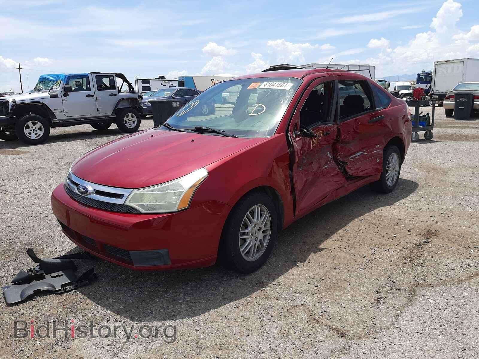 2010 FORD FOCUS - VIN: 1FAHP3FN8AW124573 - Фото 2