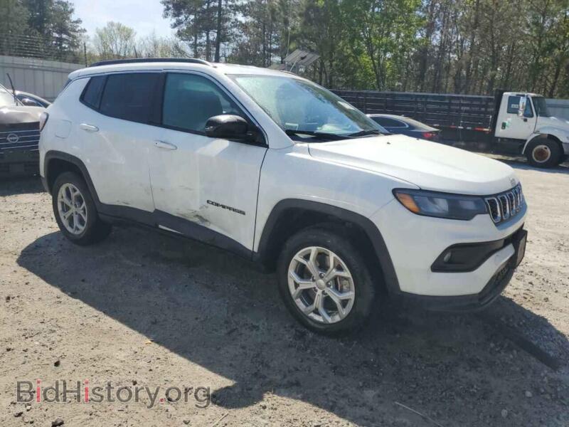 2024 Jeep COMPASS (VIN 3C4NJDBNXRT118902) — фото 4 из 13
