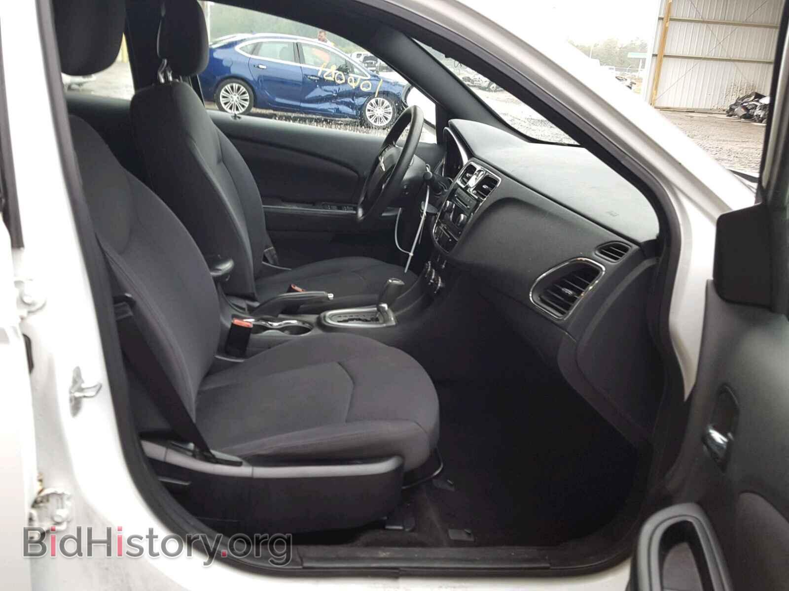 2013 CHRYSLER 200 - VIN: 1C3CCBAB5DN660502 - Фото 5