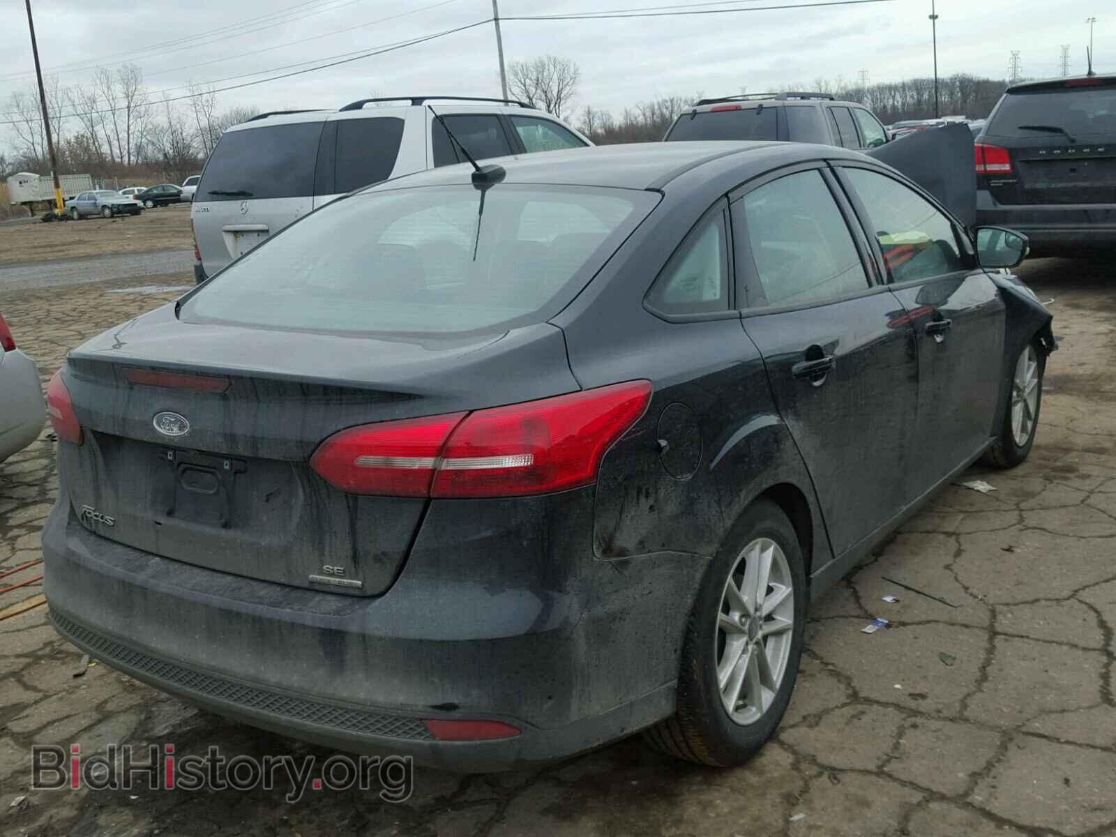2016 FORD FOCUS - VIN: 1FADP3F27GL350845 - Photo 4