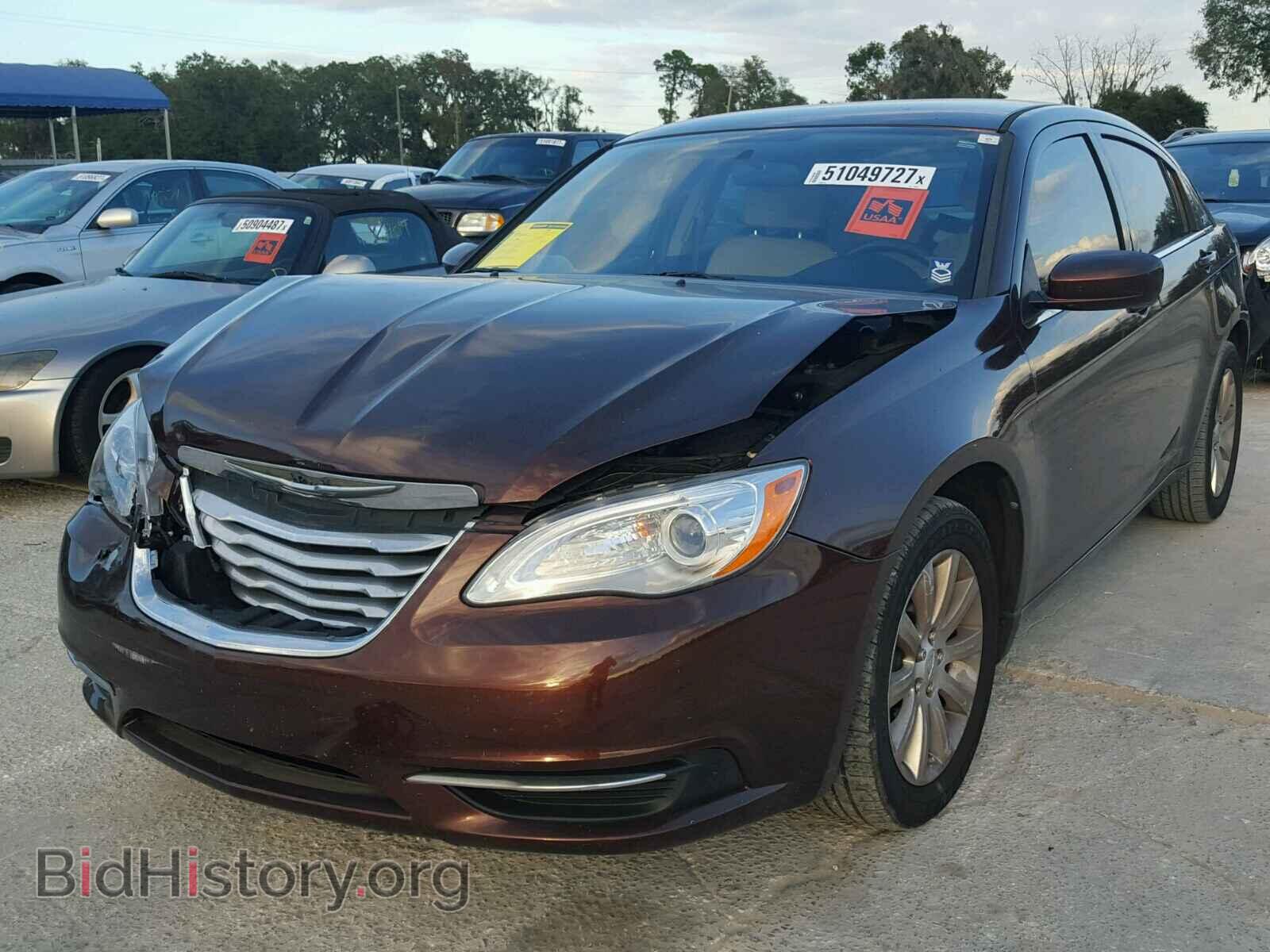 2013 CHRYSLER 200 - VIN: 1C3CCBBB3DN706231 - Фото 2