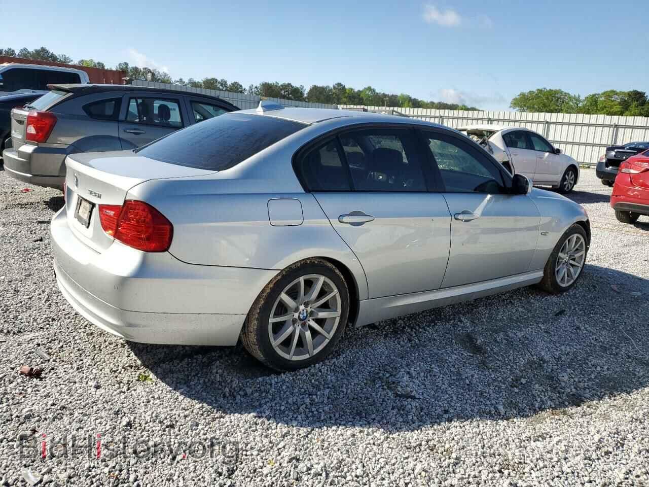2009 BMW 3 SERIES - VIN: WBAPH77569NL85059 - Фото 3