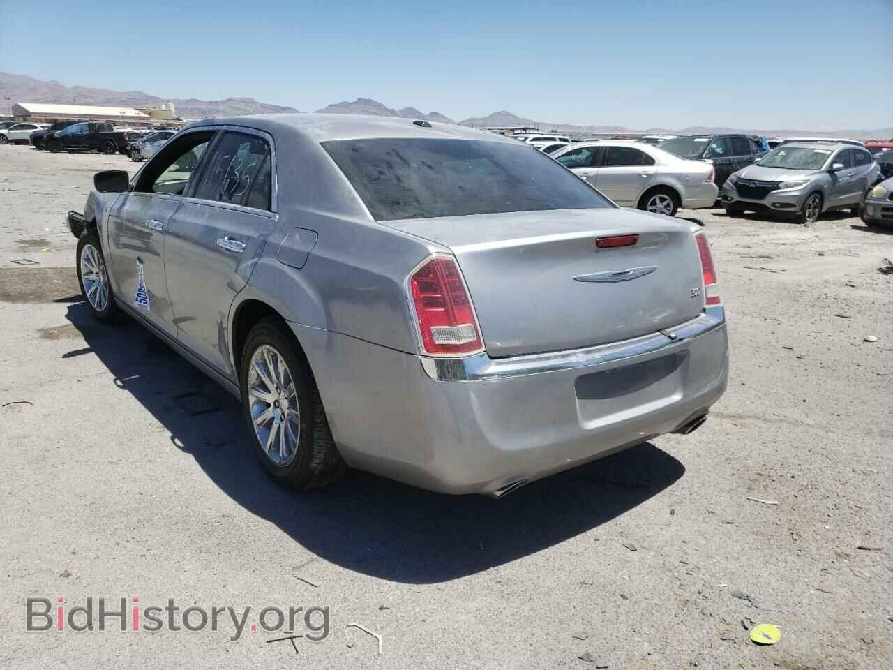 2011 CHRYSLER 300 - VIN: 2C3CA5CG8BH523804 - Фото 3