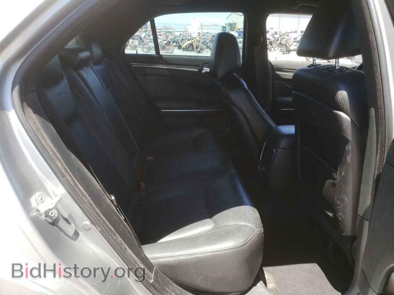 2011 CHRYSLER 300 - VIN: 2C3CA5CG8BH523804 - Фото 6