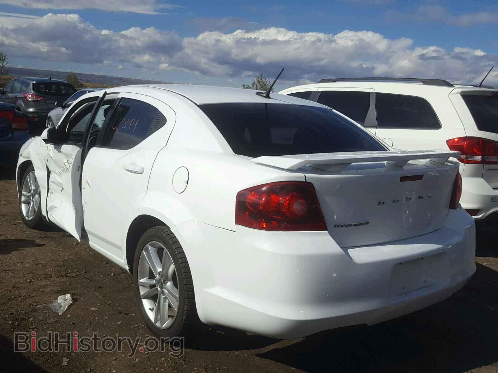 2011 DODGE AVENGER - VIN: 1B3BD1FG9BN548870 - Фото 3