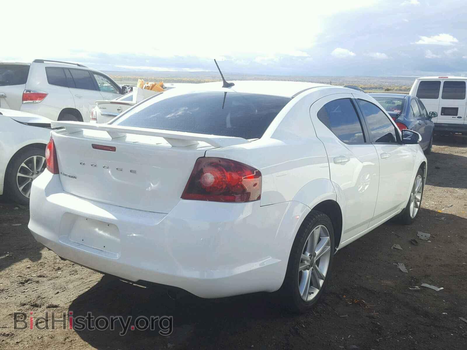 2011 DODGE AVENGER - VIN: 1B3BD1FG9BN548870 - Фото 4